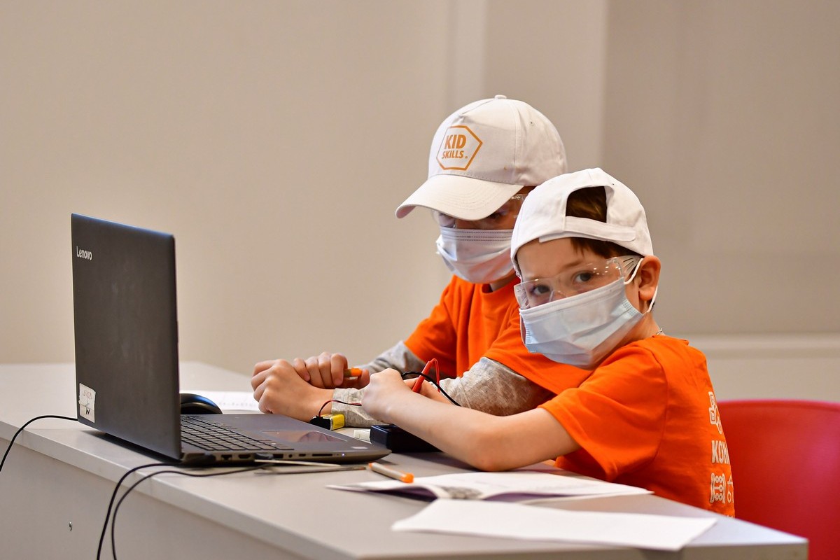 Подготовка школьников к участию в конкурсах и олимпиадах в Детском технопарке «Наукоград»